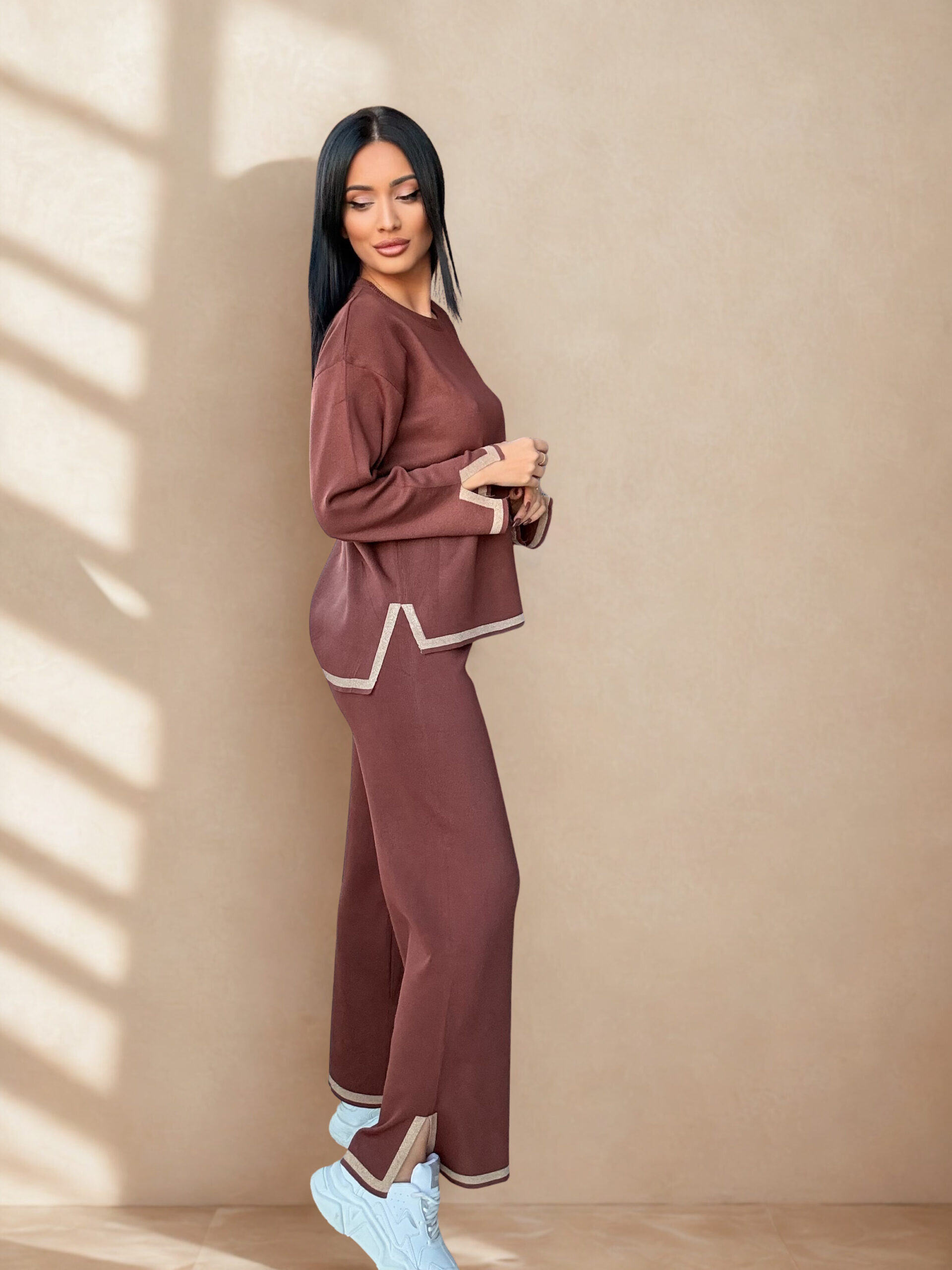 Compleu maro ciocolatiu casual-chic - imagine 5